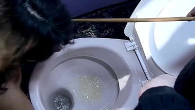 Pònografi nan twalèt la